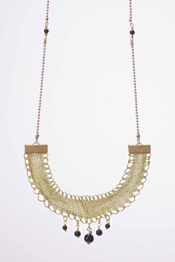 NL1706 Golden Fizz Necklace Closeup